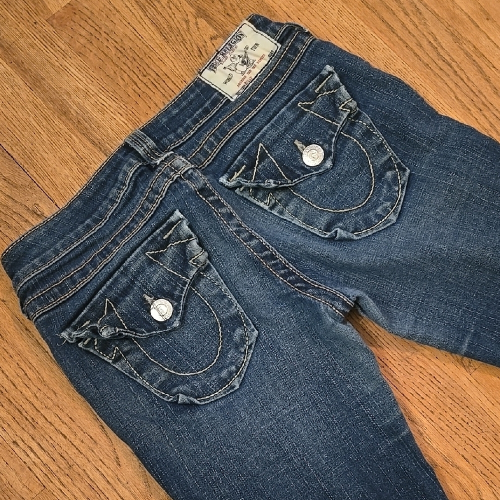 TRUE RELIGION Women's Dark Blue Jeans SIZE 28